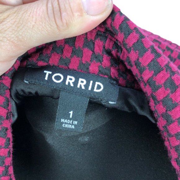 TORRID Beet Red/Black Checkered Print Moto Jacket Sz 1/1X - Picture 12 of 13